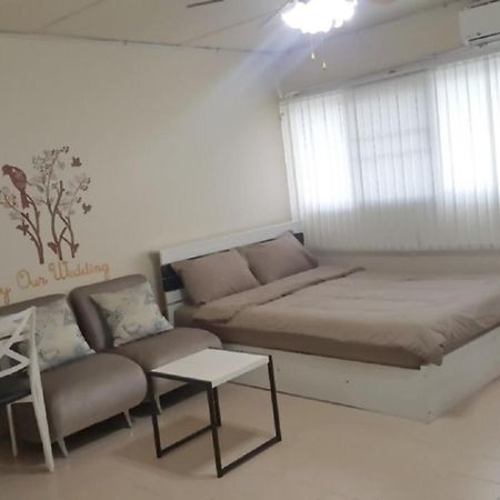 Condo C2 Impact Nonthaburi Ngoại thất bức ảnh