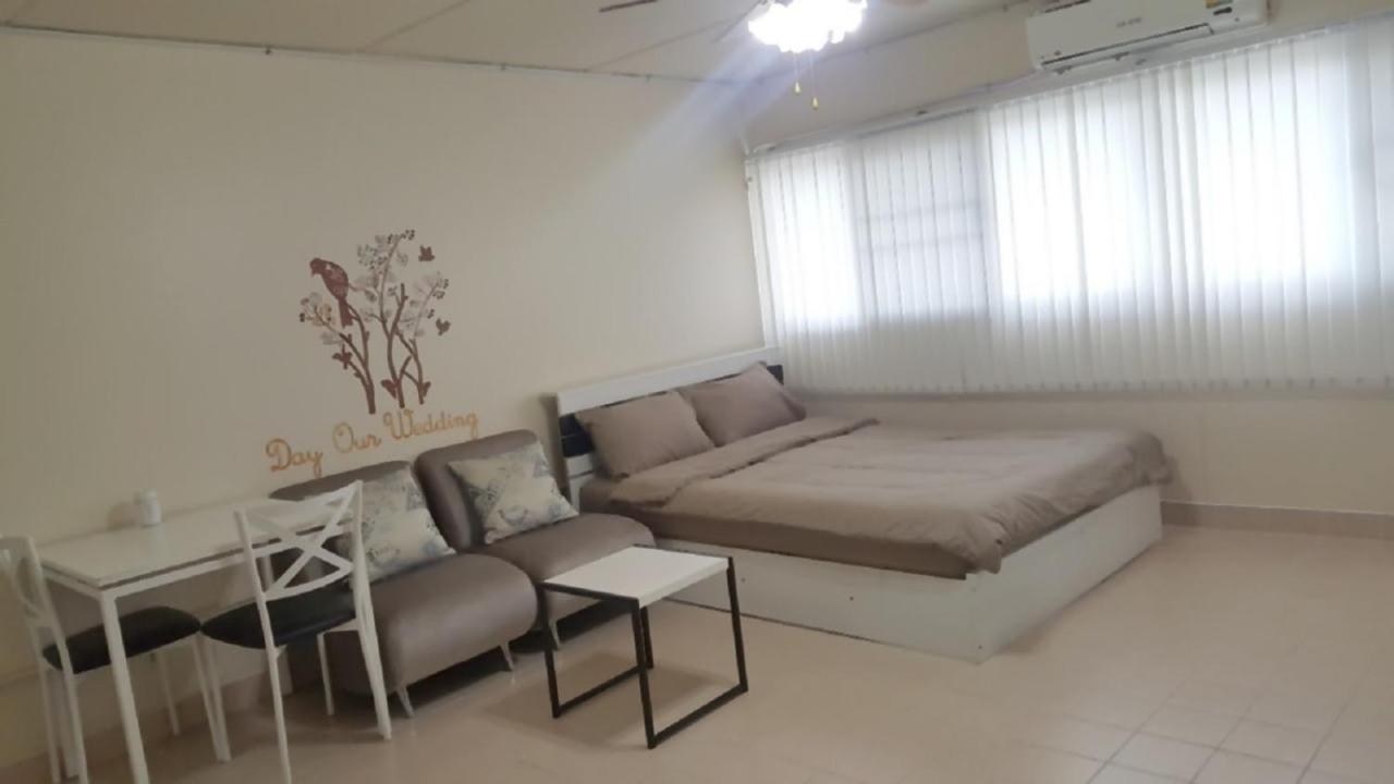 Condo C2 Impact Nonthaburi Ngoại thất bức ảnh