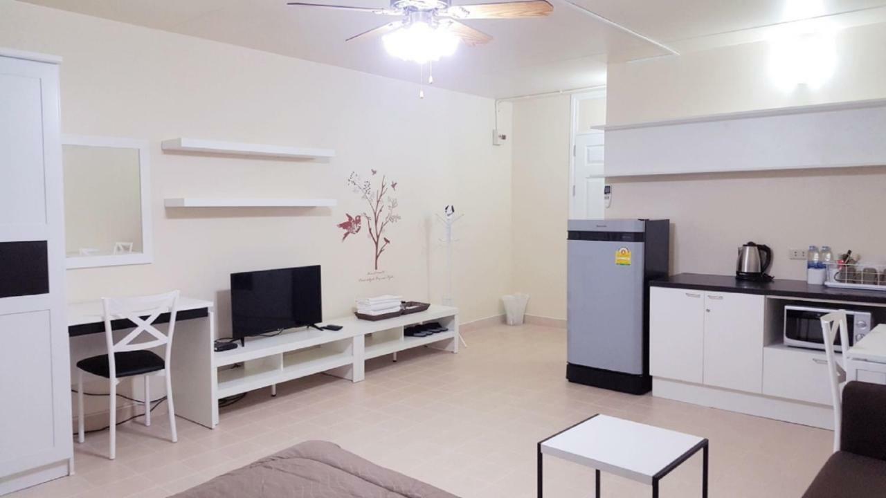 Condo C2 Impact Nonthaburi Ngoại thất bức ảnh